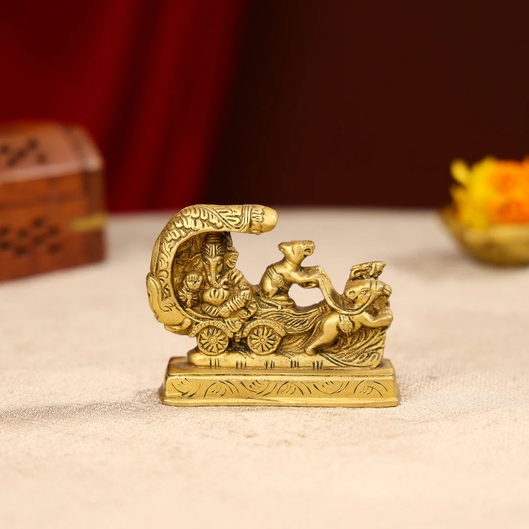 Lord Ganesha With Mouse Ridingon Rath Table Decor