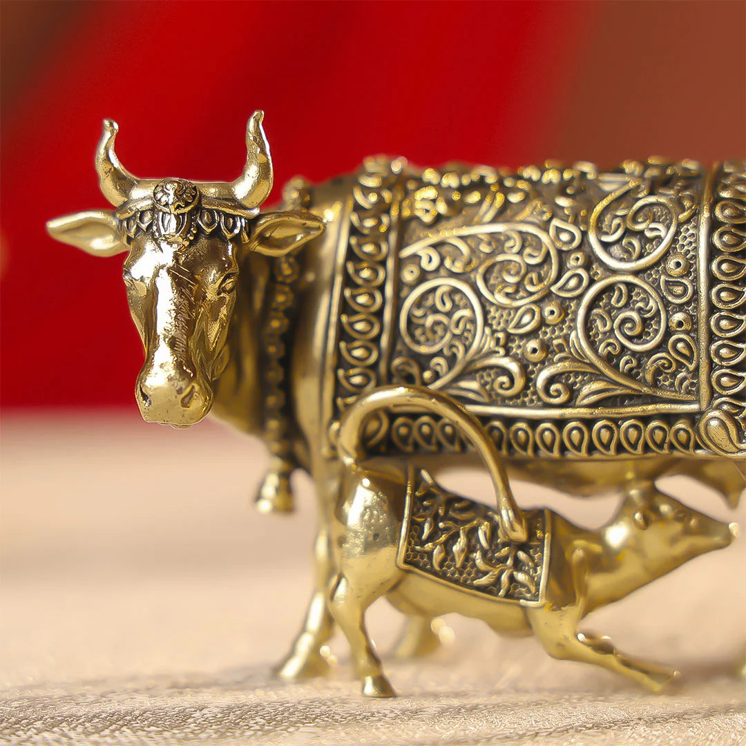 2.5" Brass Premium Finish Cow & Calf Idol