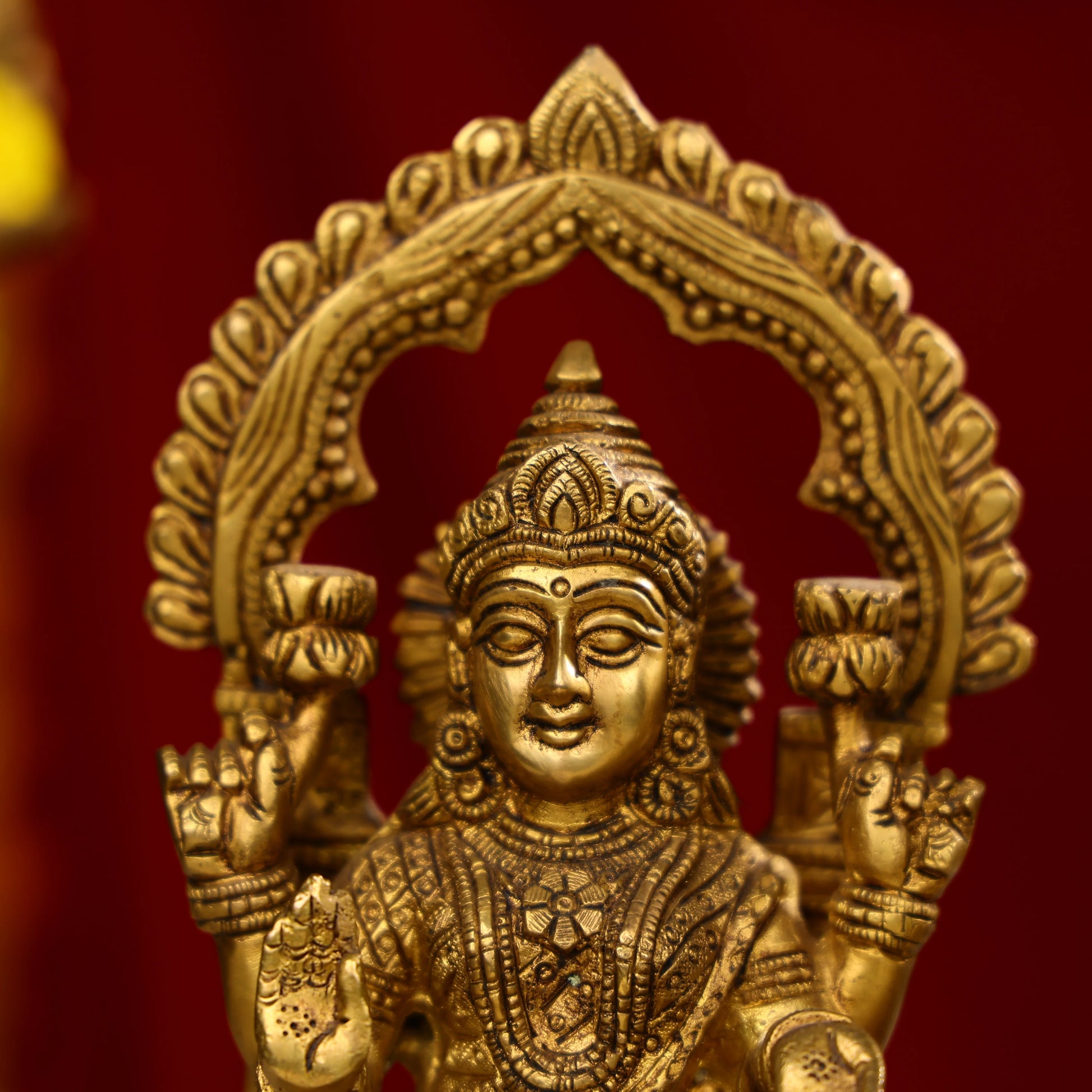 Super Fine Brass Goddess Laxmi Lord Ganesh Idols Seated On Throne