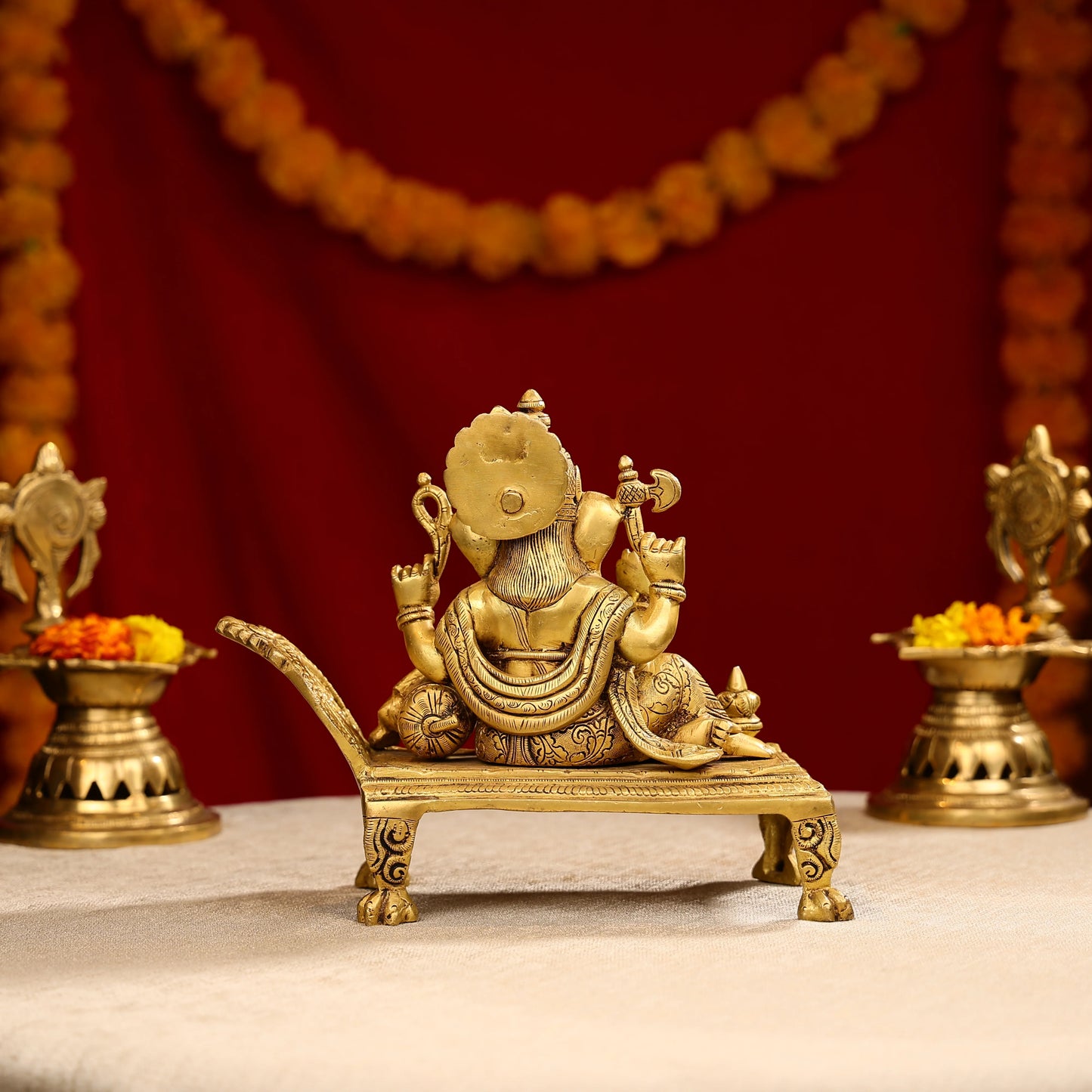 9_Brass_Super_Fine_Blessing_Lord_Ganesha_Resting_On_Sofa_4