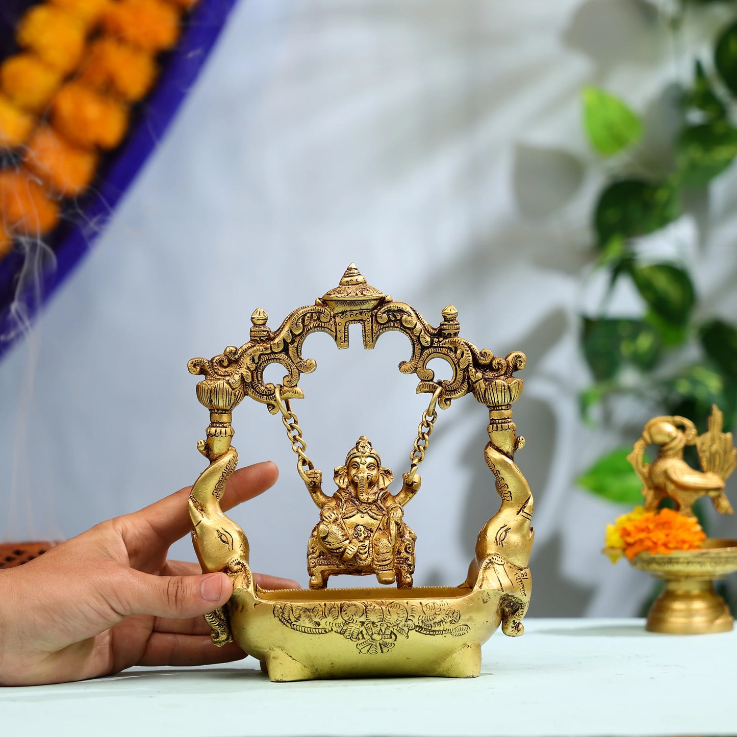 9_Super_Fine_Brass_Lord_Ganesha_Swinging_Idol_On_Elephant_Urli_6