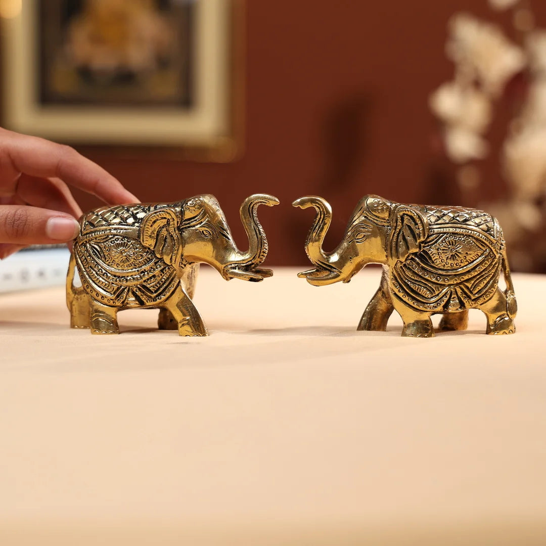 BrassElephantPair_2