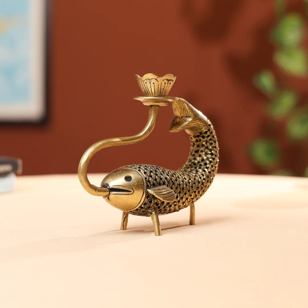 BrassFishCandleHolder_3