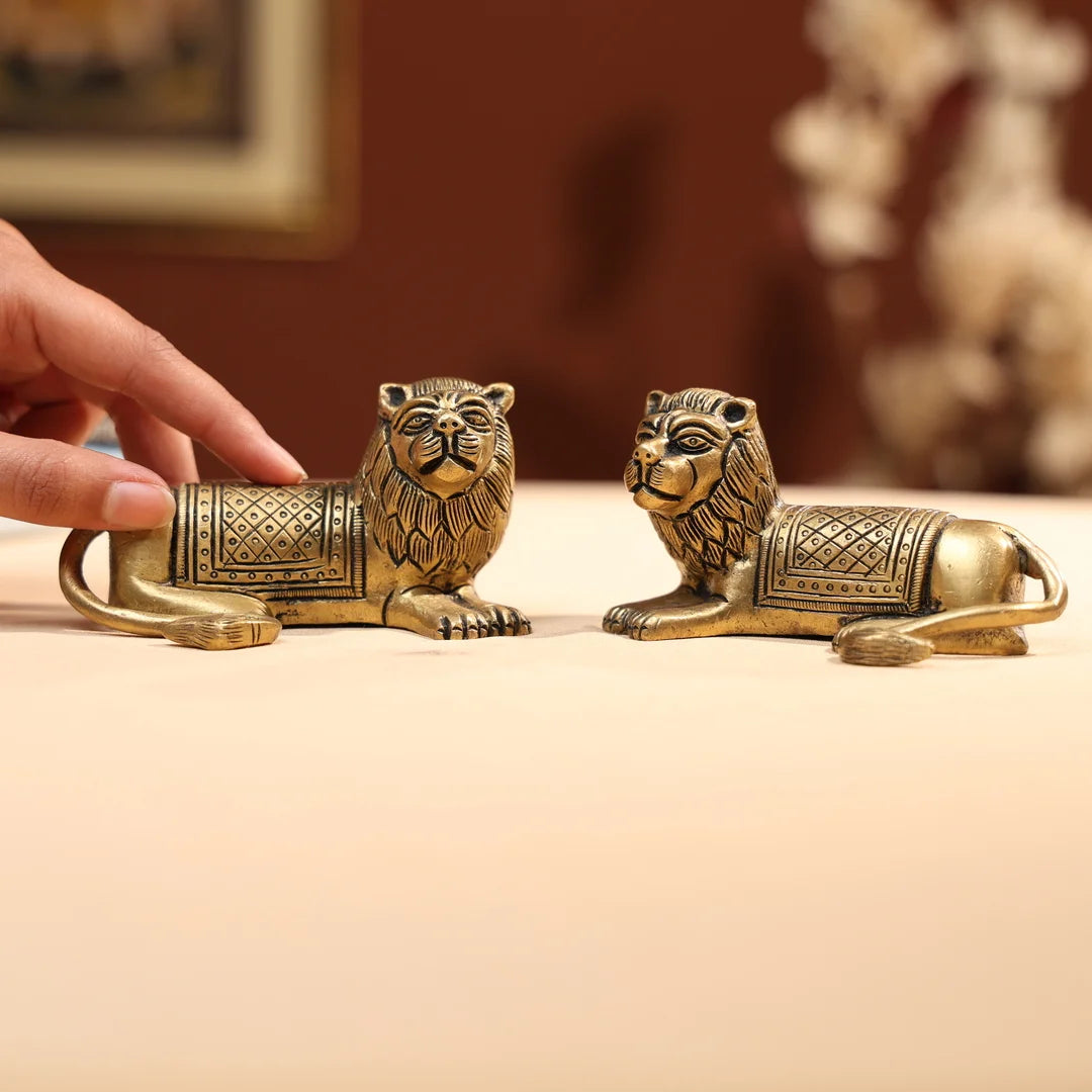 BrassLionFamilyofTwo_4