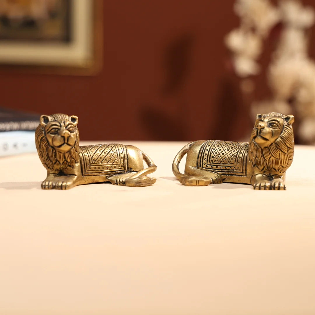 BrassLionFamilyofTwo_5