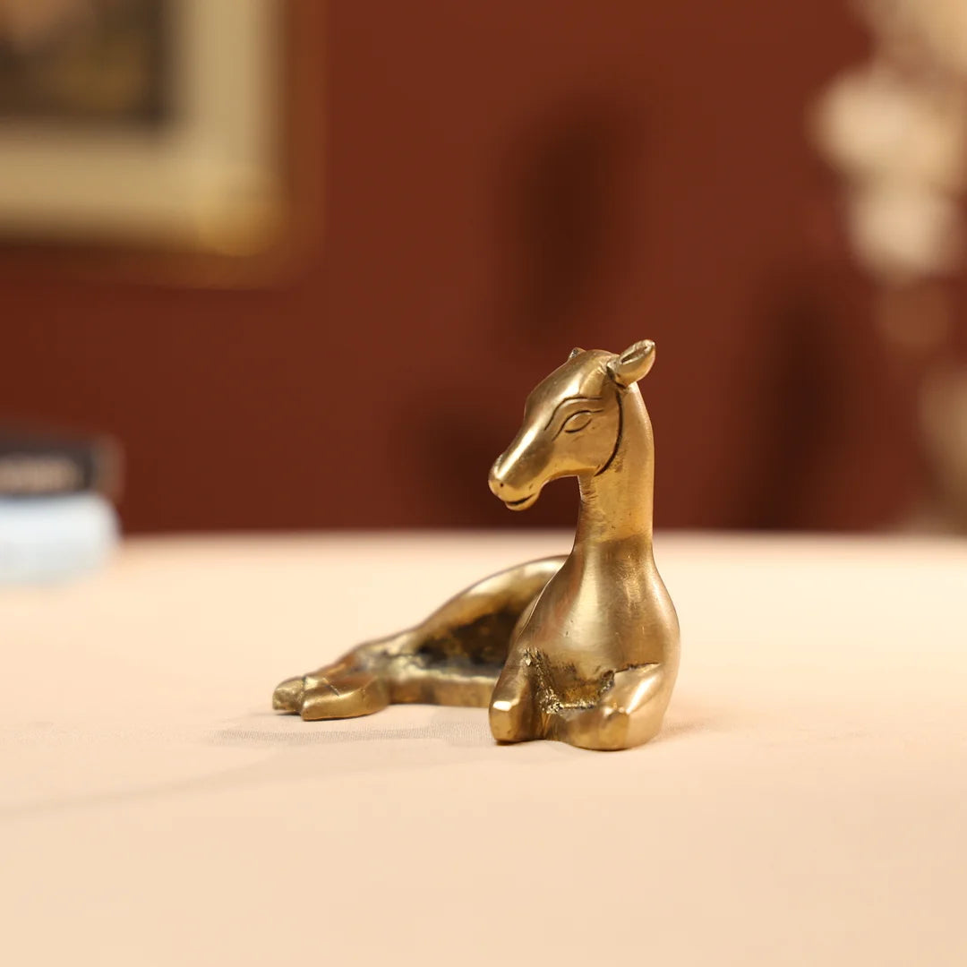 BrassSeatedCreature_4