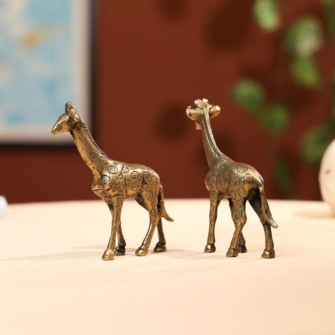 BrassWhiteAntiqueGiraffe_2