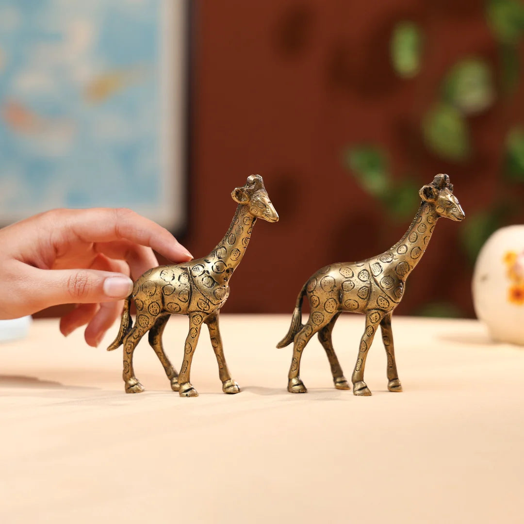 BrassWhiteAntiqueGiraffe_3