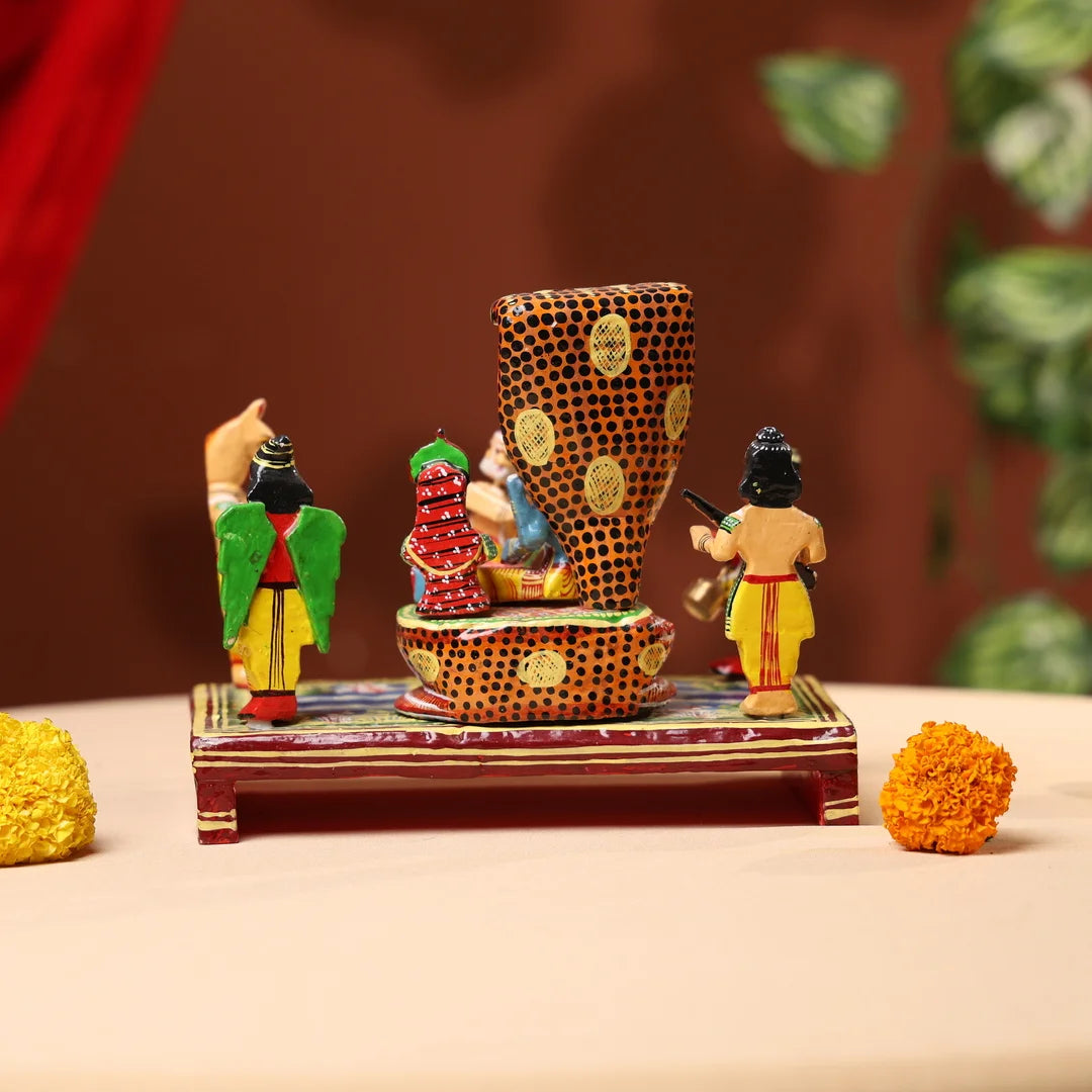 LacquerWoodenHandpaintedLordJaganath_3