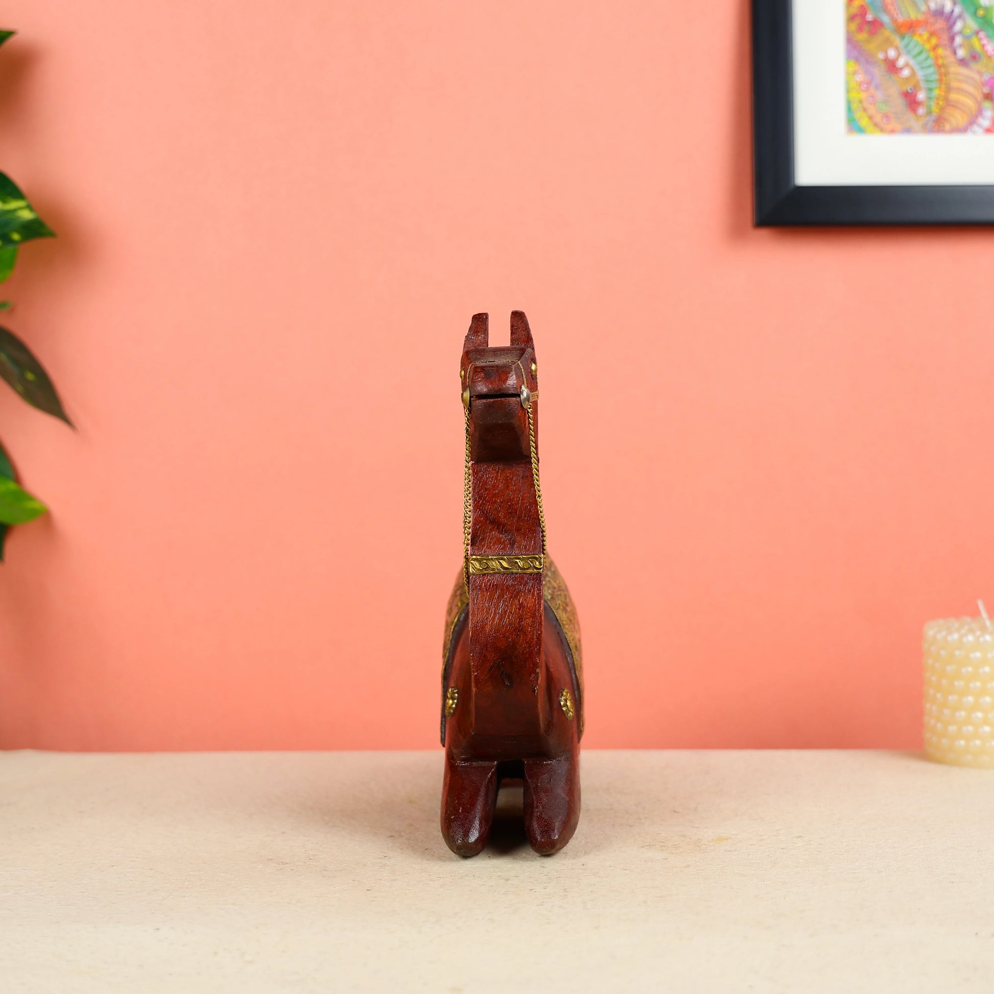 Wooden_Camel_In_Sitting_Posture_5