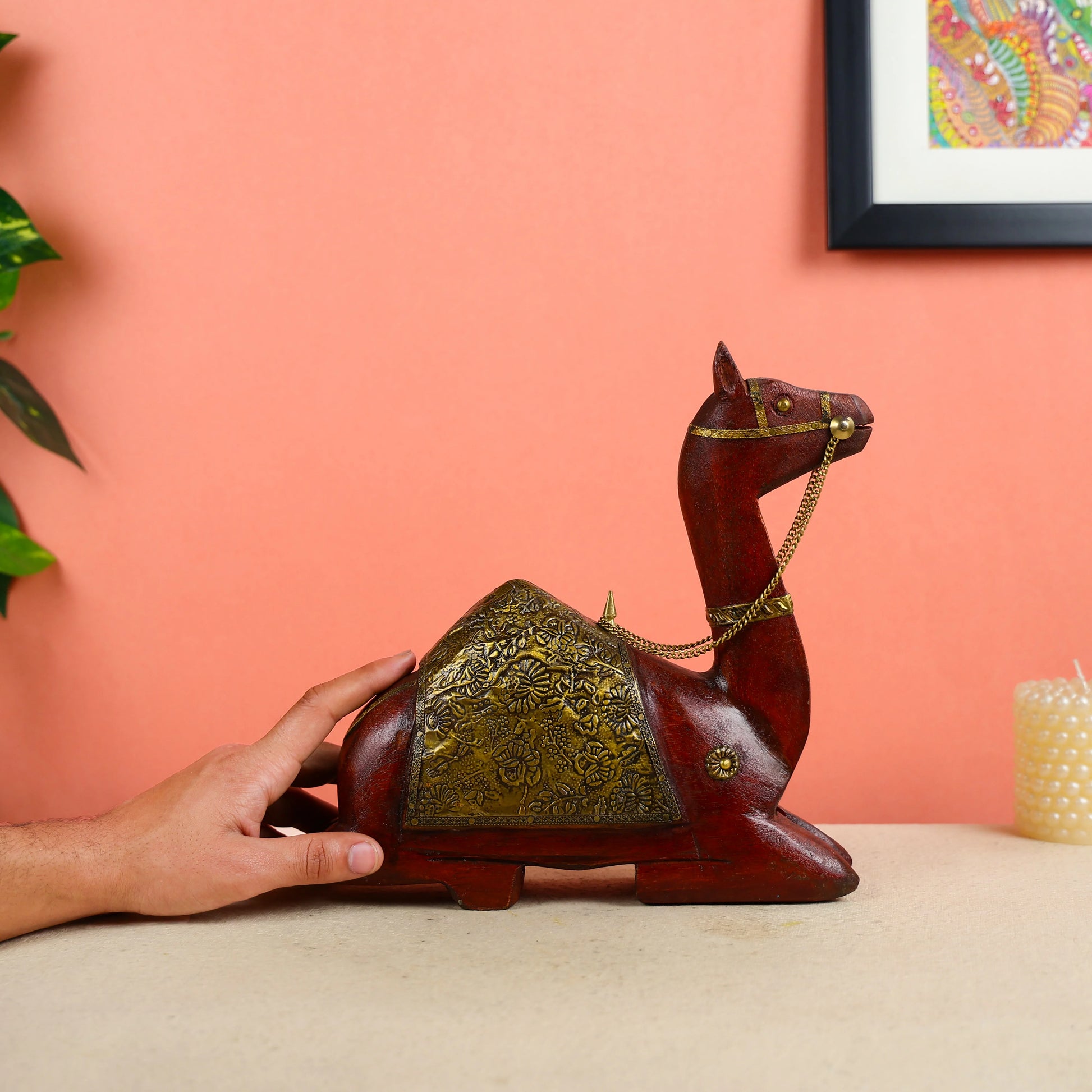 Wooden_Camel_In_Sitting_Posture_6