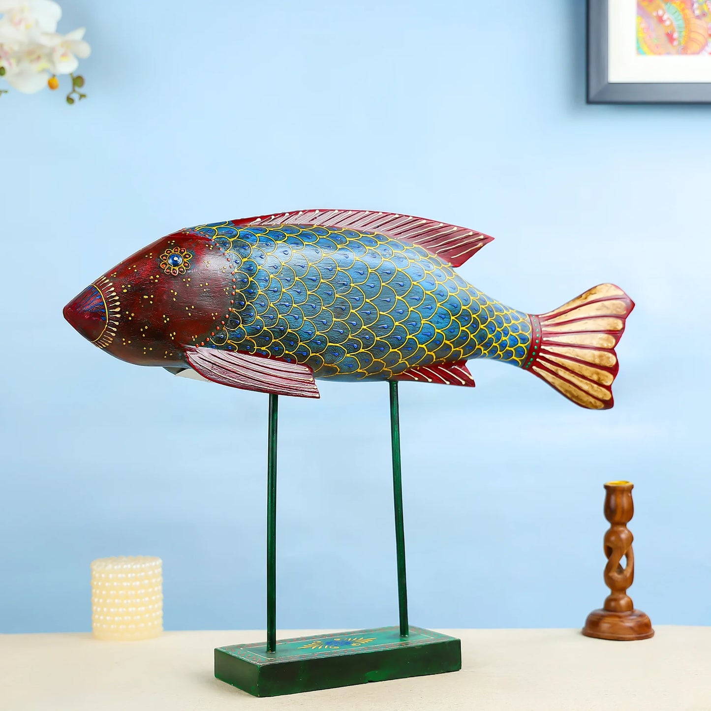 Wooden_Painted_Fish_On_Stand_Table_Decor_2