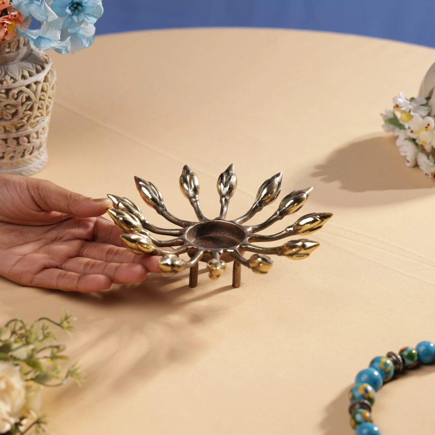 Antique Finish Brass Lotus Buds T-Light Holder