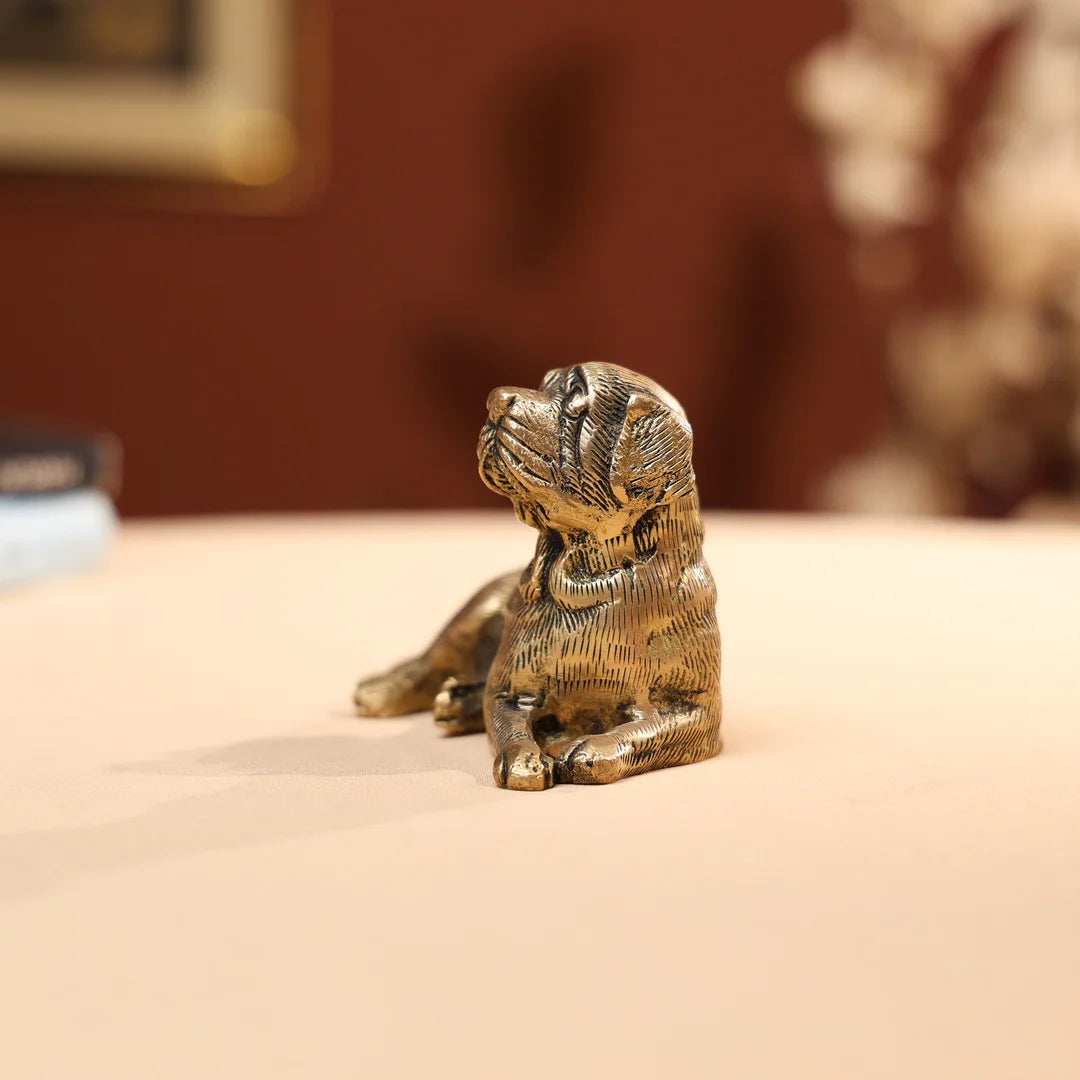 BrassDogSeatedCreature_1
