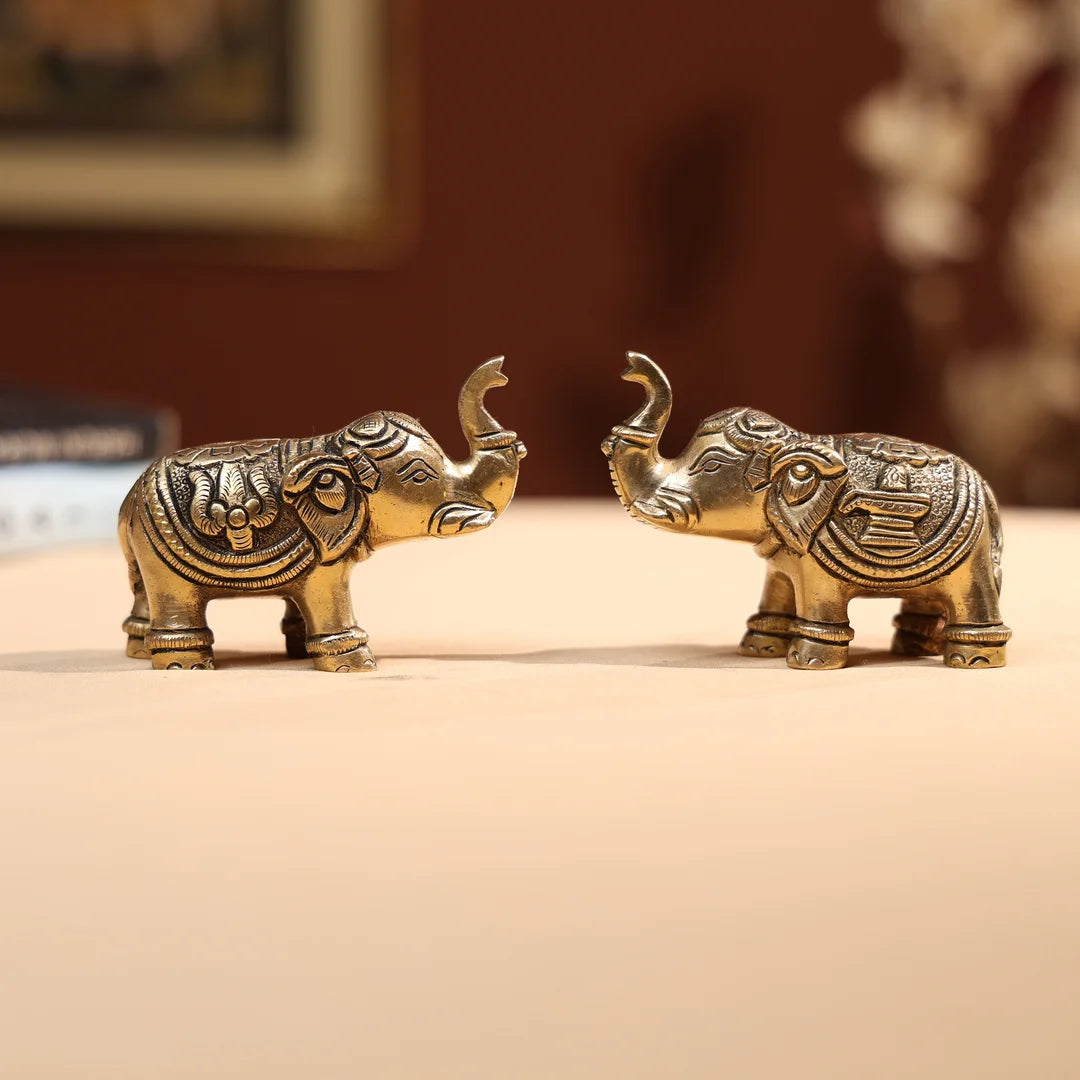 BrassWelcomingElephantPair_5v