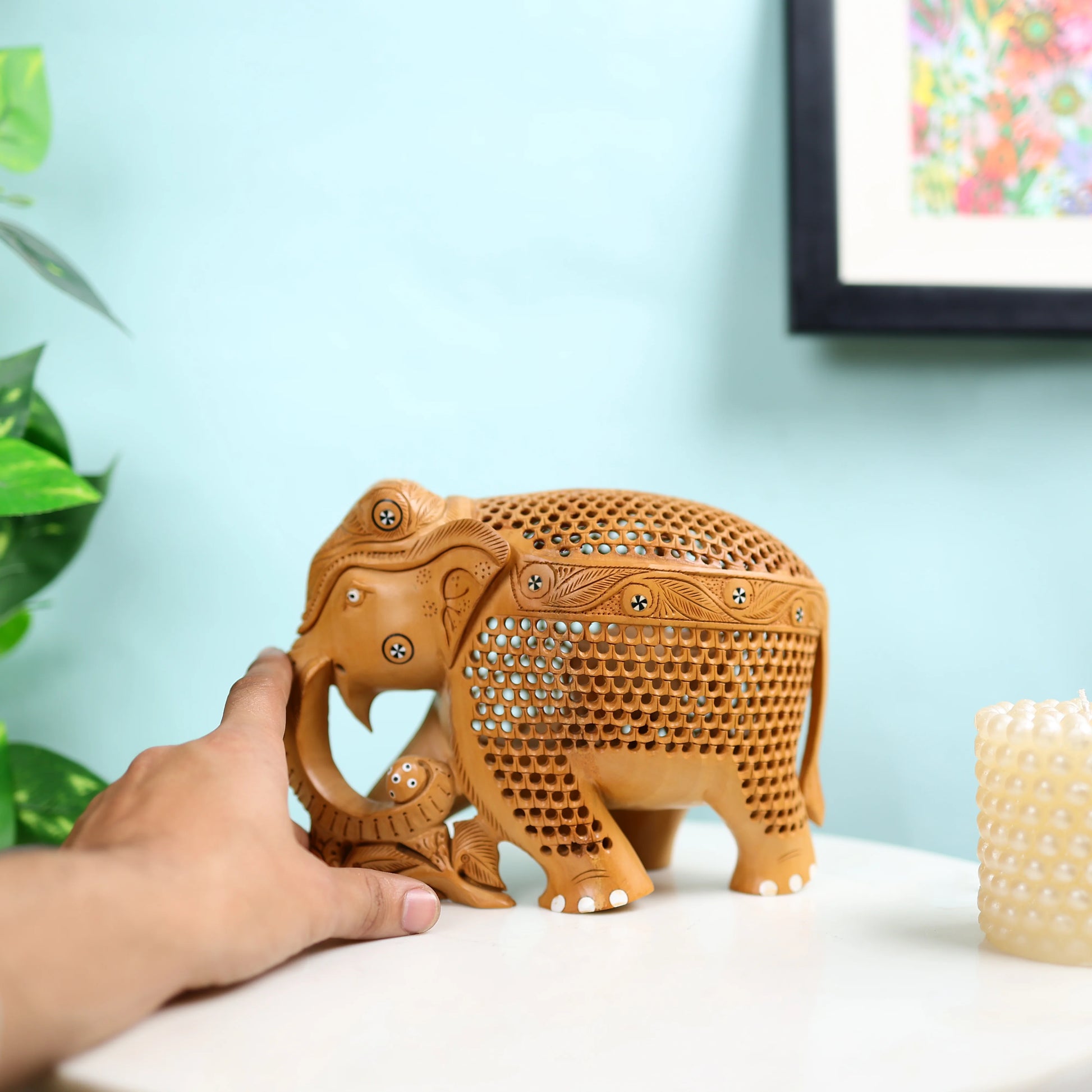 Kadam Wood Undercut Fine Inlay Elephant Table Decor 3