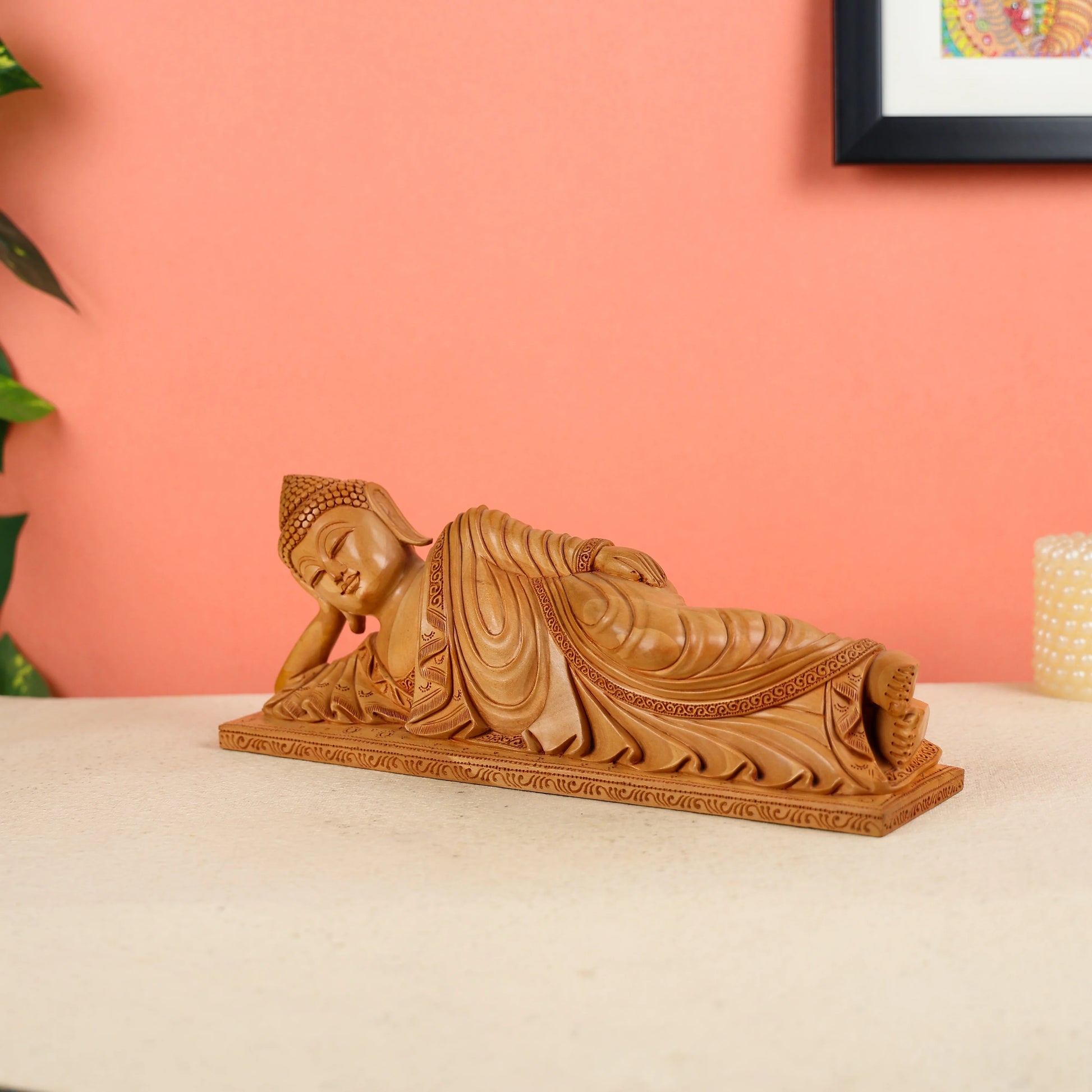 Wooden_Resting_Buddha_Statue_2