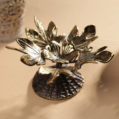 Antique Finish Brass Flower With Maple Leaves Table Decor