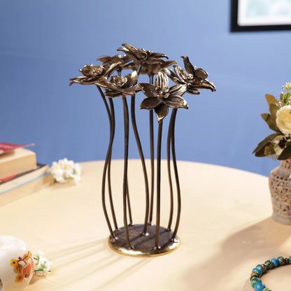 Antique Finish Brass Lotus Bouqet Table Decor