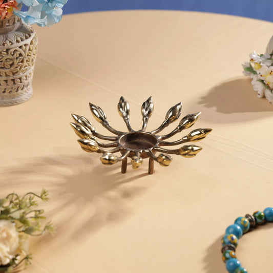 Antique Finish Brass Lotus Buds T-Light Holder