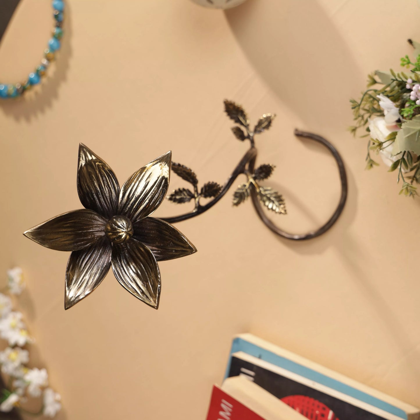 Antique FInish Brass Lotus Flower Twig Table Decor