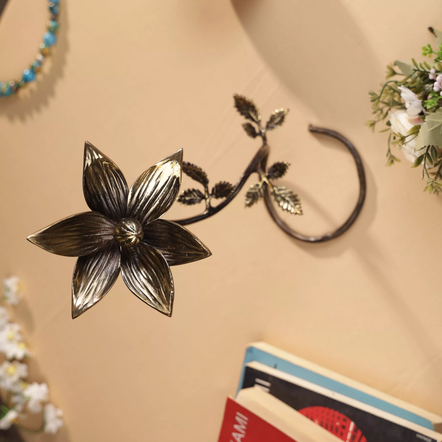 Antique FInish Brass Lotus Flower Twig Table Decor