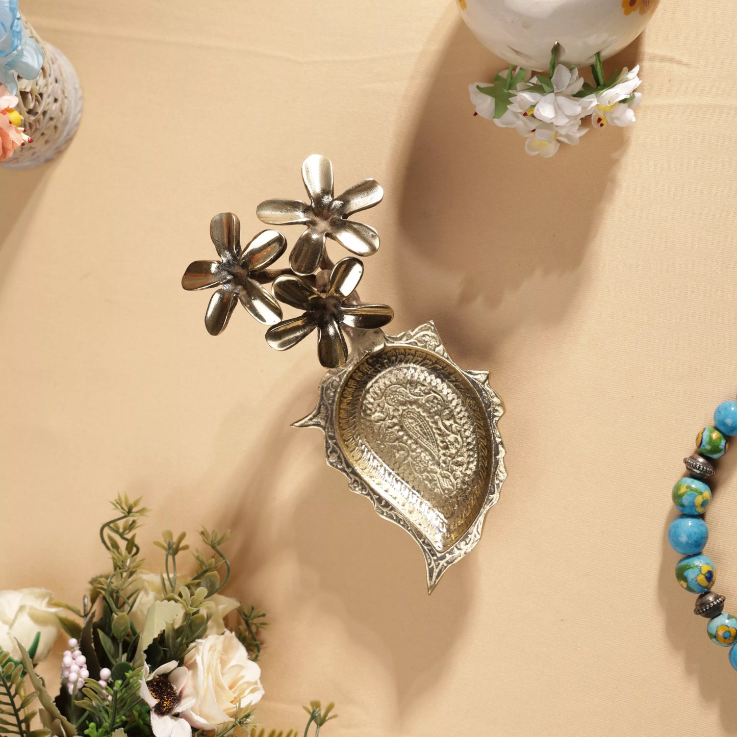 Antique Finish Brass Pulmeria Flower T-Light Candle Holder