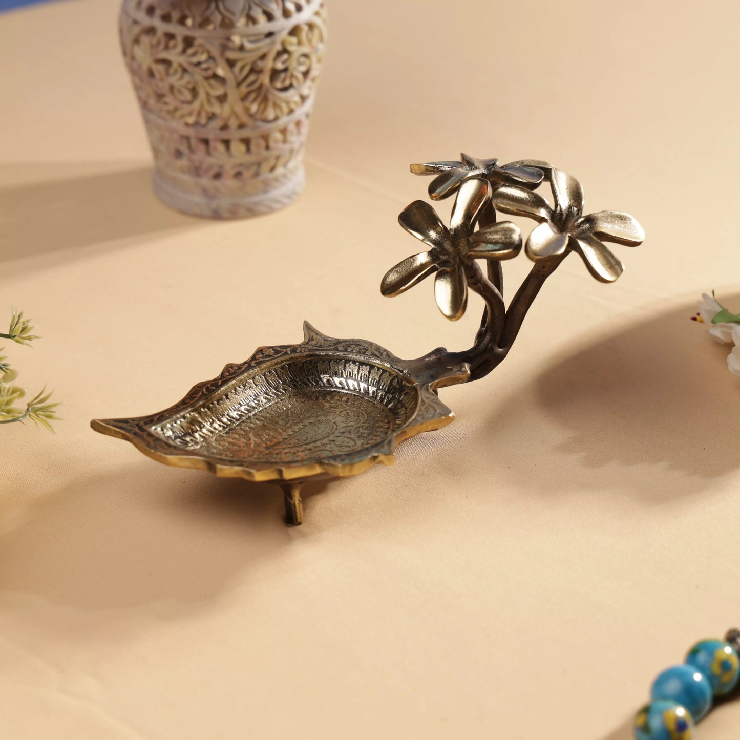 Antique Finish Brass Pulmeria Flower T-Light Candle Holder