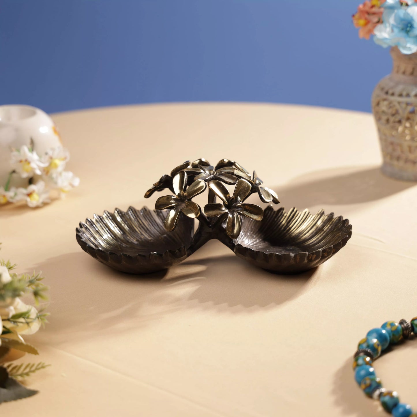 Antique Finsh Brass Pulmeria Flower Bunch Dual Bowl Platter